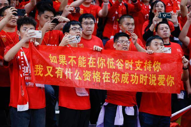 🏀爵士10人轮换均得分大胜雷霆收获3连胜 彼得森缺阵 艾杜16+14